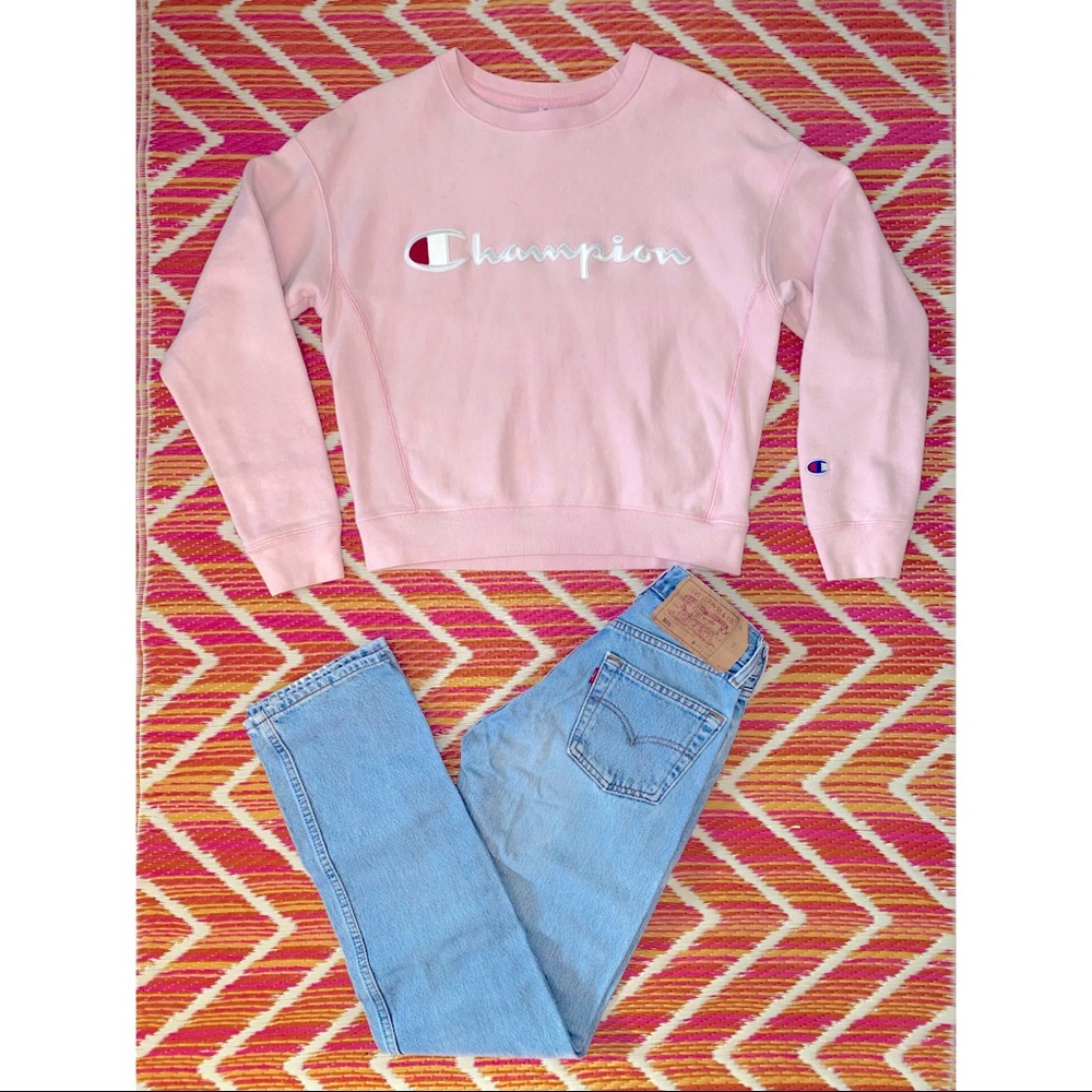 ***SOLD***💖Champion💖 ☆ Sweatshirt ☆